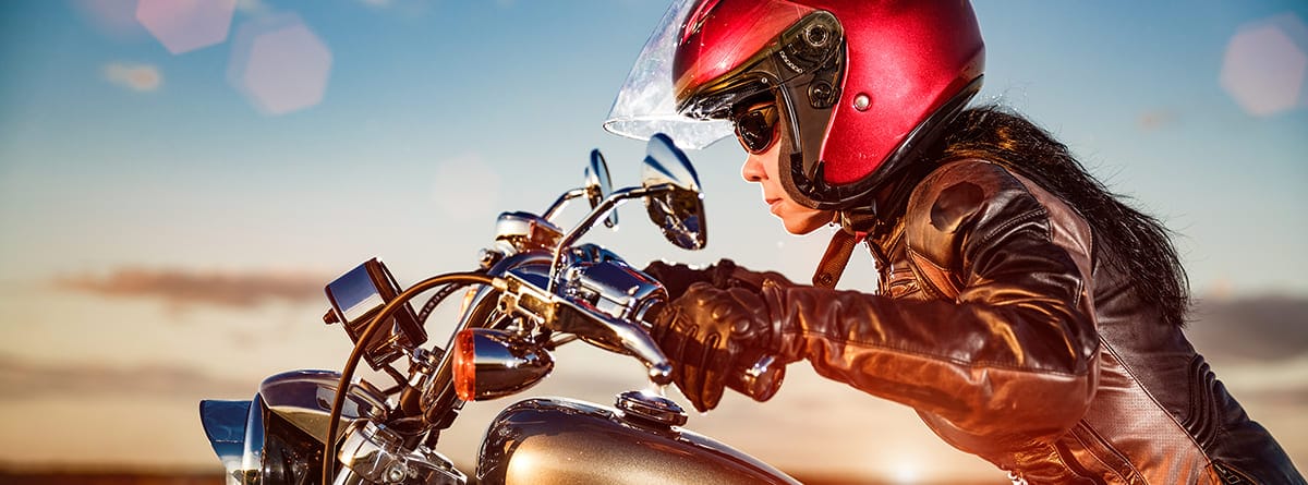 Pedir prestado Dispensación Escupir Accesorios de moto para mujeres con estilo –canalMOTOR
