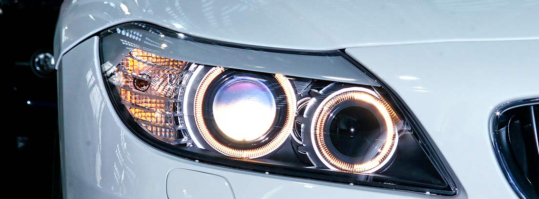 Luz led coche exterior Iluminación y aparatos de luz de segunda mano  baratos