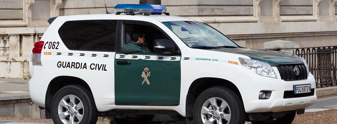 Qué coches usa la policía en España -canalMOTOR